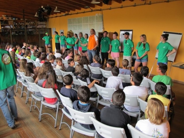 Campamento de inglés en León: Presentación primer día