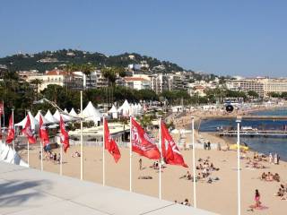 Campamento de francés para jóvenes en Cannes